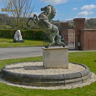 bronze horse statue life size