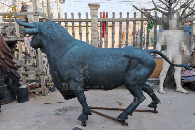 Famous life size Autism awareness horse statue made with fiberglass material