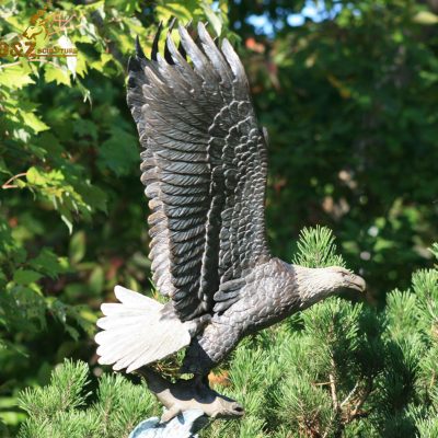 Large outdoor landscape brass bald eagle statue DZE-004