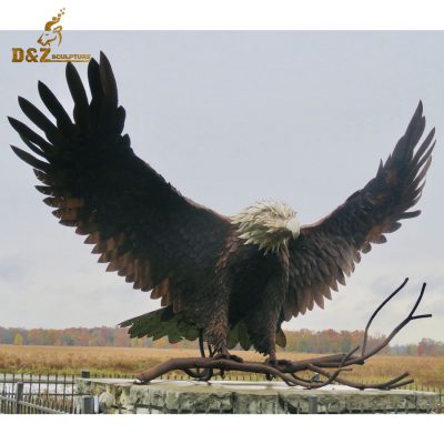 Metal large garden eagle sculptures for sale DZE-017