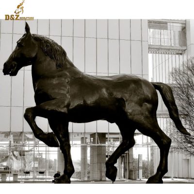 collectible horse statues