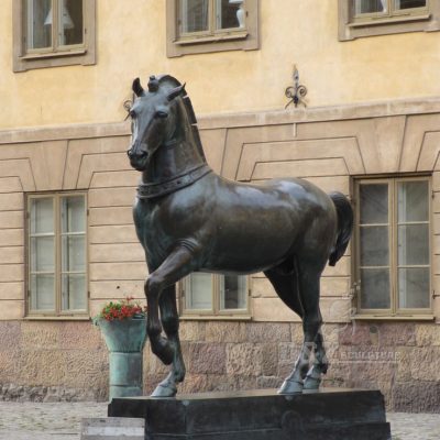 Bronze street plaza ornaments horse statues for sale near me