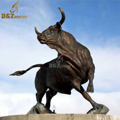 Metal hot sale garden street bull statue for sale