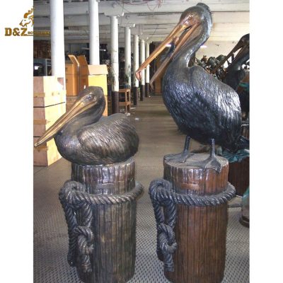 Factory custom made outside inside decor best quality pelican yard art