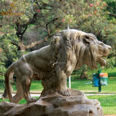 Mighty park decoration outdoor lion statue