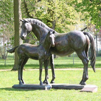 Real size bronze roman horse sculpture