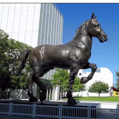 Real size vivid street bronze horse sculpture