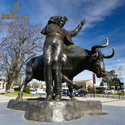 sitting bull statue