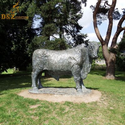 Antique indoor outdoor design bronze bull history