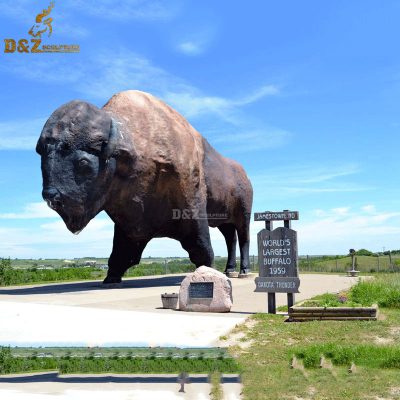 Unique best quality bison brass sculpture garden decor