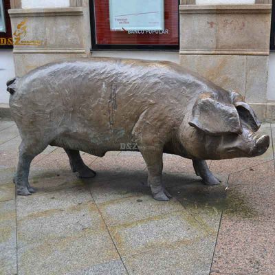 Lovely bronze pig sculpture for home decoration