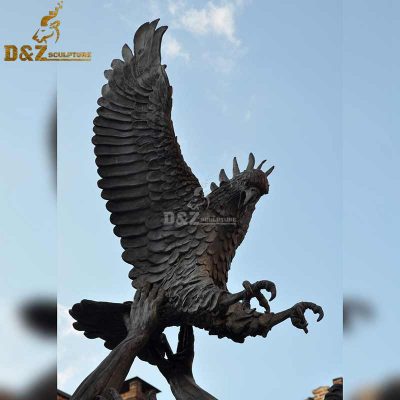 Life size bronze casting modern art design high workmanship eagle statue for sale DZE-D452