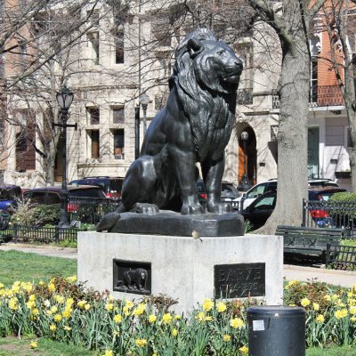 Popular garden metal decoration black patina outdoor lion statues DZL-D602