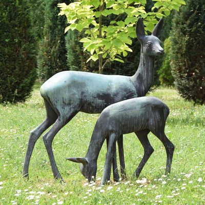 Beautiful garden decor metal casting hot artwork life size deer statues DZD-D630