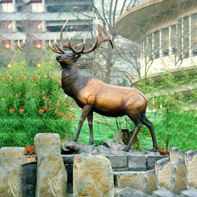 Chinese best manufacturer custom made garden decor brass elk statue DZD-D636